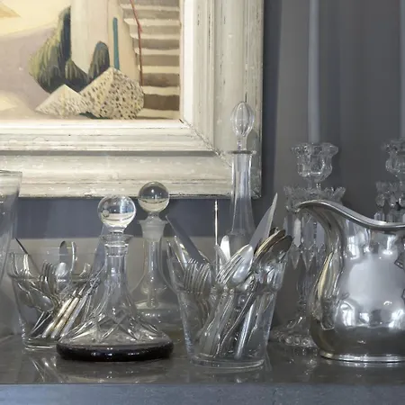 Hotel Design Des Francs Garcons Saint-Sauvant (Charente-Maritime)