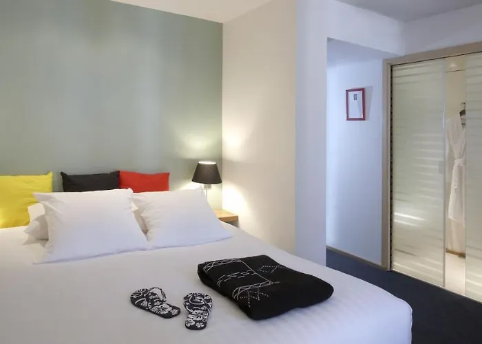 Design Des Francs Garcons Hotel 3*