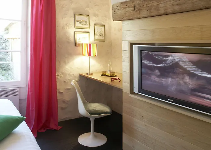 Design Des Francs Garcons Hotel