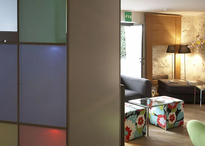 Design Des Francs Garcons 3* Saint-Sauvant (Charente-Maritime)