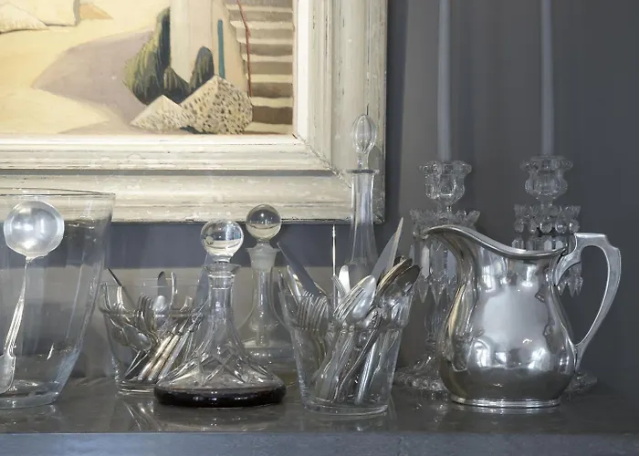 Hotel Design Des Francs Garcons Saint-Sauvant (Charente-Maritime)