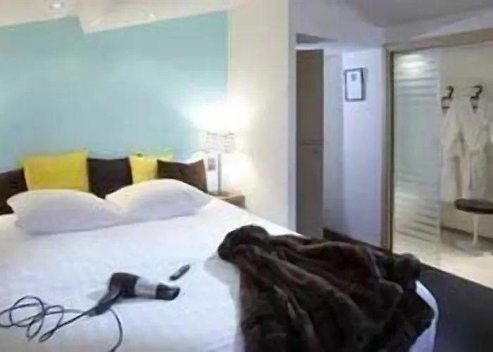 Design Des Francs Garcons 3*